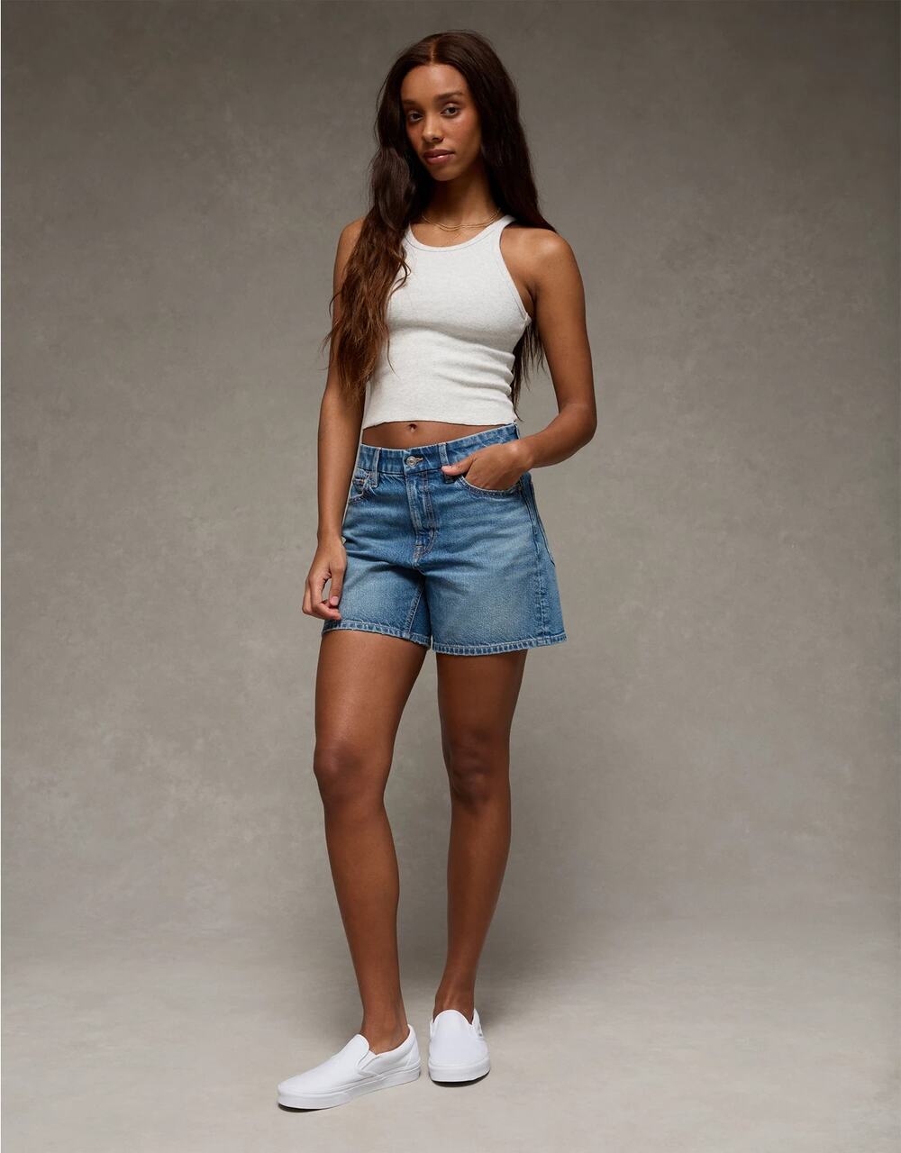 American Eagle Strigid Curvy Relaxed Jean Shorts Women's Blue High Rise 6" Sz 0